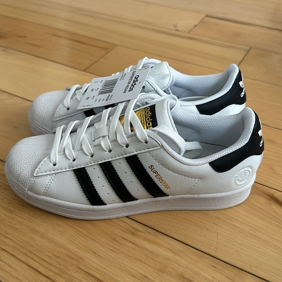 Adidas Superstar, US5M/6.5W - Picture 4 of 10